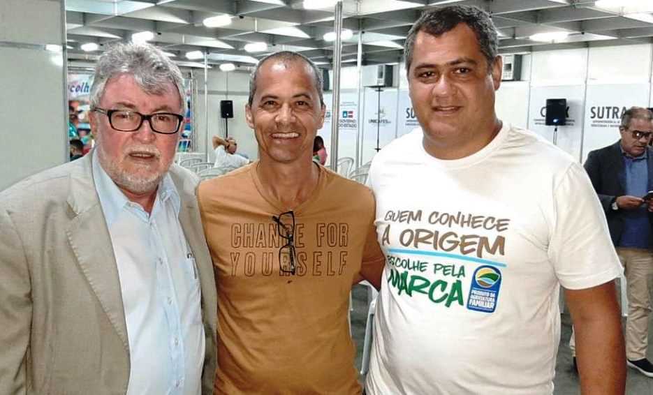 Vice Prefeito Paulo do gás representa Camacã na Feira Baiana da Agricultura Familiar e Economia
